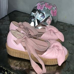 Fenty bow creeper sandals